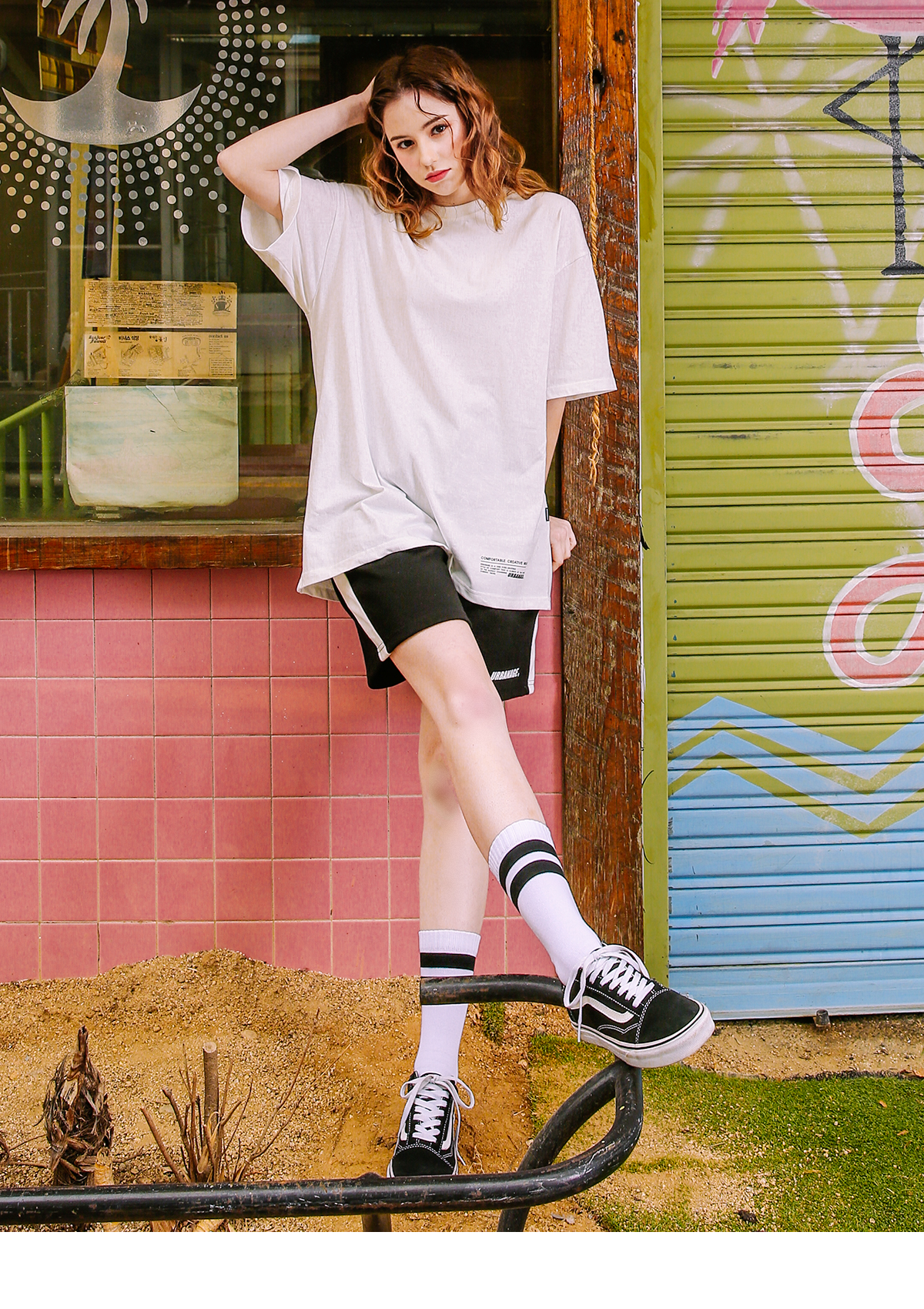 어반에이지 트랙 하프 트레이닝 팬츠